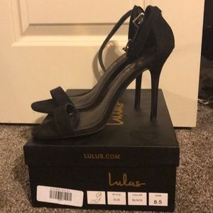 Lulu’s Elsi Black ankle strap heels